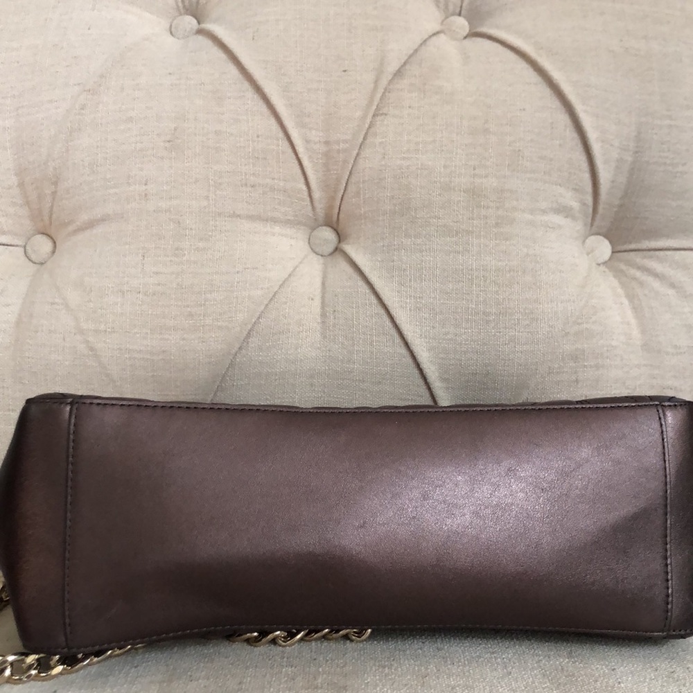 Beautiful bronze Kate Spade purse with gold chain handle - Picture 8 of 14